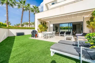 Image de Stunning 3 bed Apartment Lcs28lc