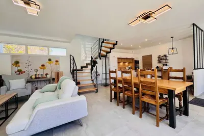 Image de Villa T5 - 8 pers - Proche centre & plage - Jardin & terrasse - 3 parkings - Saint-Pierre-Quiberon