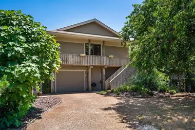 Image de 387 - Dog-Friendly Nags Head Home w/ Woodsy Surrounding and Community Pool