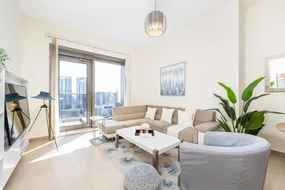 Image de Charming 1br in Sparkle Tower 1, Dubai Marina by Deluxe Holiday Homes