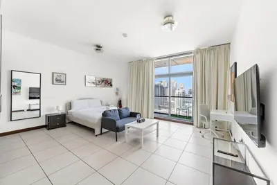 Image de Serene Studio Retreat in Jlt