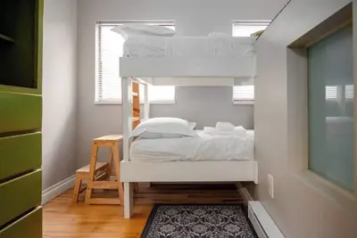Image de 5 minutes to Creekside Village-Gondola-Free Parking-Locker