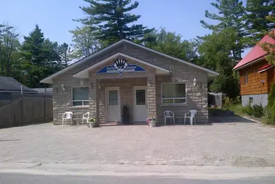 Image de Whole Building Suites of Wasaga Beach 2