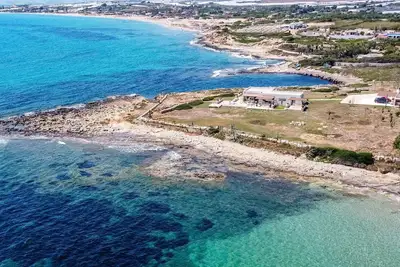 Image de Ultima - La maison de luxe en bord de mer la plus méridionale d'Europe