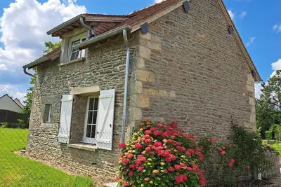 Image de Gîte à la campagne et à 3 min de la ville.
