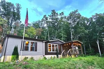 Image de Beautiful, cozy house, close to the Marina & Downtown