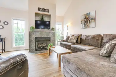 Image de Spacious Frankfort Retreat on Bourbon Trail!