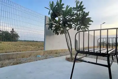 Image de Rumah Burong - A home in a lush paddy field