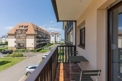 Image de Le Cosy du Grand Cap - Appt avec balcon vue mer