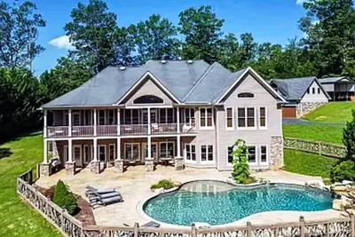 Image de Lux Pool home, Sauna, 14, fully paved access