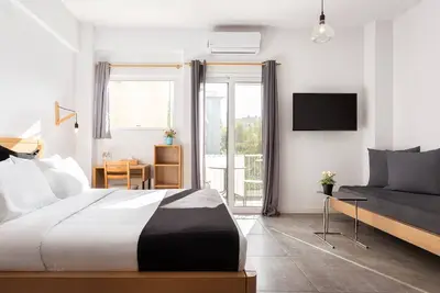 Image de Incredible Athens Apartment | 1 Bedroom | Apartment Bach | Nestled in the Heart of Athens | Furnished  Balcony | Athina | Acropolis