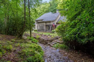 Image de Fantasy Creek | 3 Bed, 2 Bath