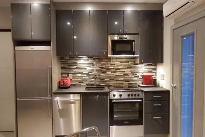 Image de In the heart of Plateau Mont-Royal, cosy & cute Loft fully furnished.