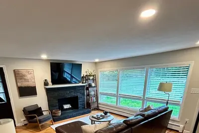 Image de Large Furnished Two Bedroom Home
