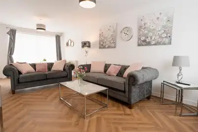 Image de Convenient Wirral Retreat