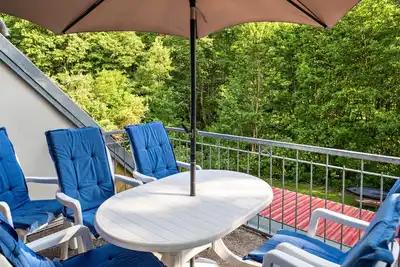 Image de Appartement \"Erlenblick\" avec terrasse privée, jardin partagé et Wi-Fi
