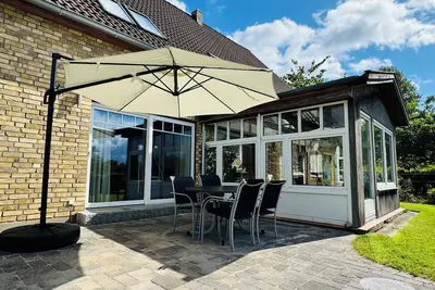 Image de Vacation home (mid-terrace house) Antje in Winnemark.