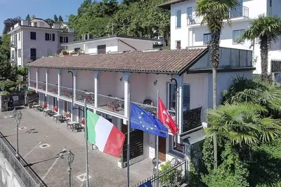 Résidence Casa & Vela avec plage privée, Oggebbio