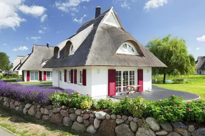 Image de Maison au bord du Bodden avec sauna
