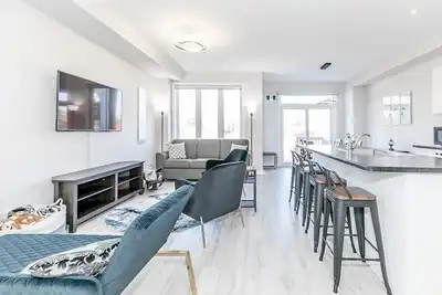 Image de Family-Friendly Townhouse close to Blue Mountain