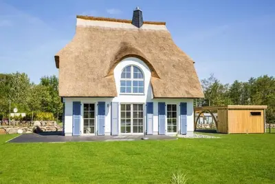 Image de Maison luxe Bodden avec sauna