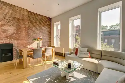 Image de Hawthorn Iii by Rove Travel | 2br Designer Apt