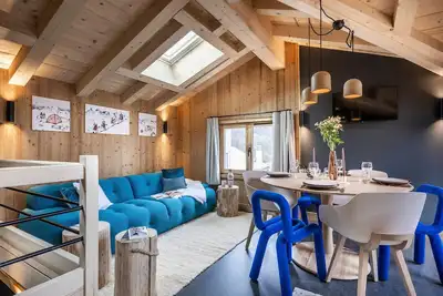 Image de Maison Rénovée pour 6 Pers. à 2 km des Pistes avec Balcon et Skiroom