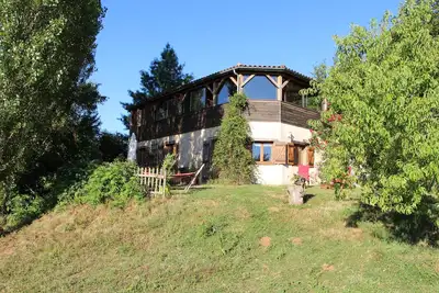 Image de A 20 min de Sarlat Maison en pleine campagne, idéal pour les familles.