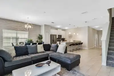 Image de Last Minute Disney Getaway! Townhouse with Private Pool. Book Now! #65787