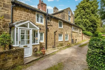 Image de Millstone Cottage - Newmillerdam