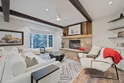 Image de The Charter at Beaver Creek E2405