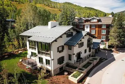 Image de Best Location - Vail Village Private Standalone Ski Home! Ski-in/Ski-out