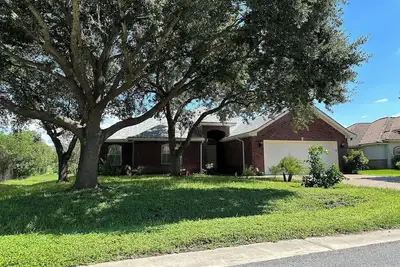 Image de Casa Morelos: Cozy Home in a Quiet Country Club Neighborhood.
