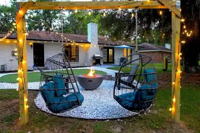 Image de Putt Putt - Fire Pit - 5 Mins to Downtown