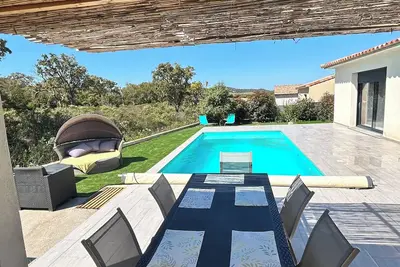 Image de Villa des Près, piscine privée