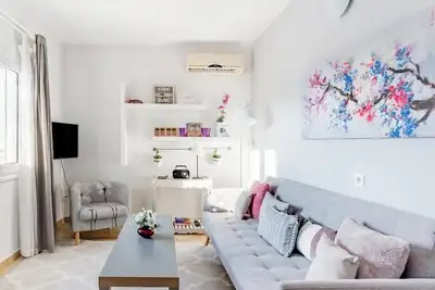 Image de Psirri Artistic Rooftop apt. with Acropolis View