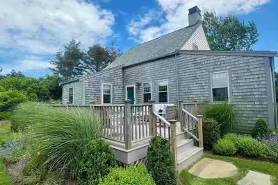 Image de Modern home in Dionis, walk to Dionis beach in 0. 7 miles