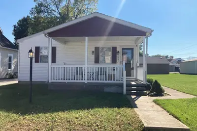 Image de Fully Furnished 3 bedroom 2 bath home home with upscale finishes