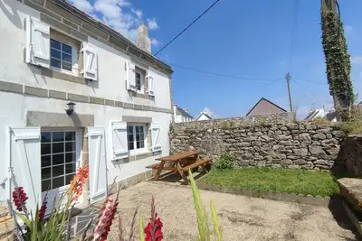 Image de Maison bretonne Ă la pointe du Raz, plage a 900m a pied et vue sur mer.