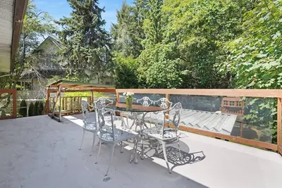 Image de Cozy 3 bedroom Nature home- convenient location