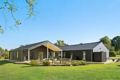 Image de Superbe maison à Fårvang avec sauna