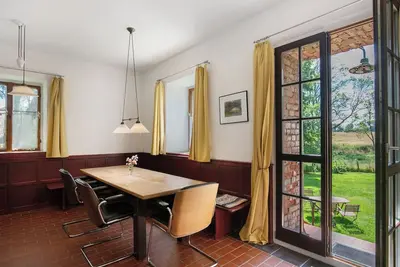 Image de Appartement 'Ferienwohnung Hof Luisenau Seeweide' avec jardin privé et Wi-Fi