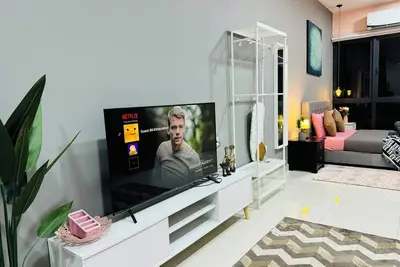 Image de Bkastaycation Kota Warisan Klia Sepang Free Wifi Free Netflix