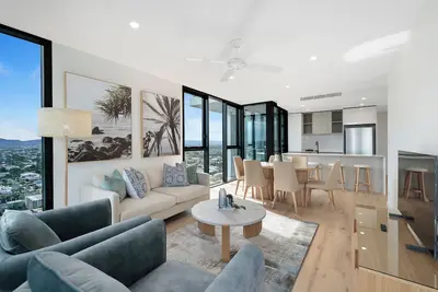 Image de Seaside sanctuary at Sandbar, where luxury meets breathtaking ocean views.