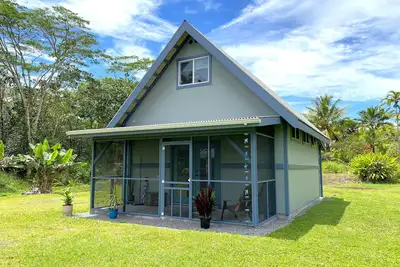 Image de Blue Banana Bungalow - Tropical Big Island Hilo Hideaway - Full Kitchen & A/C
