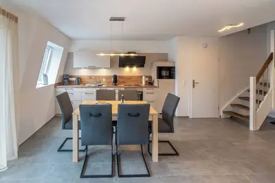 Image de Modern newly built vacation apartment in a central, quiet location from north to 6 pers.