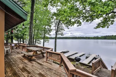 Image de remodeled 3 bedroom vacation home