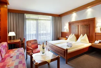 Image de Double room Danube view, bath, Wc - Riverresort Donauschlinge