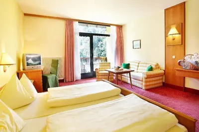 Image de Double room Donau. Steig, bath, Wc - Riverresort Donauschlinge