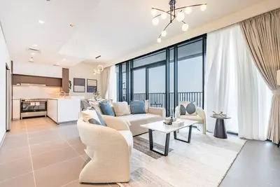 Image de Stunning 3br with Asst Rm in Creek Edge Tower 1 by Deluxe Holiday Homes